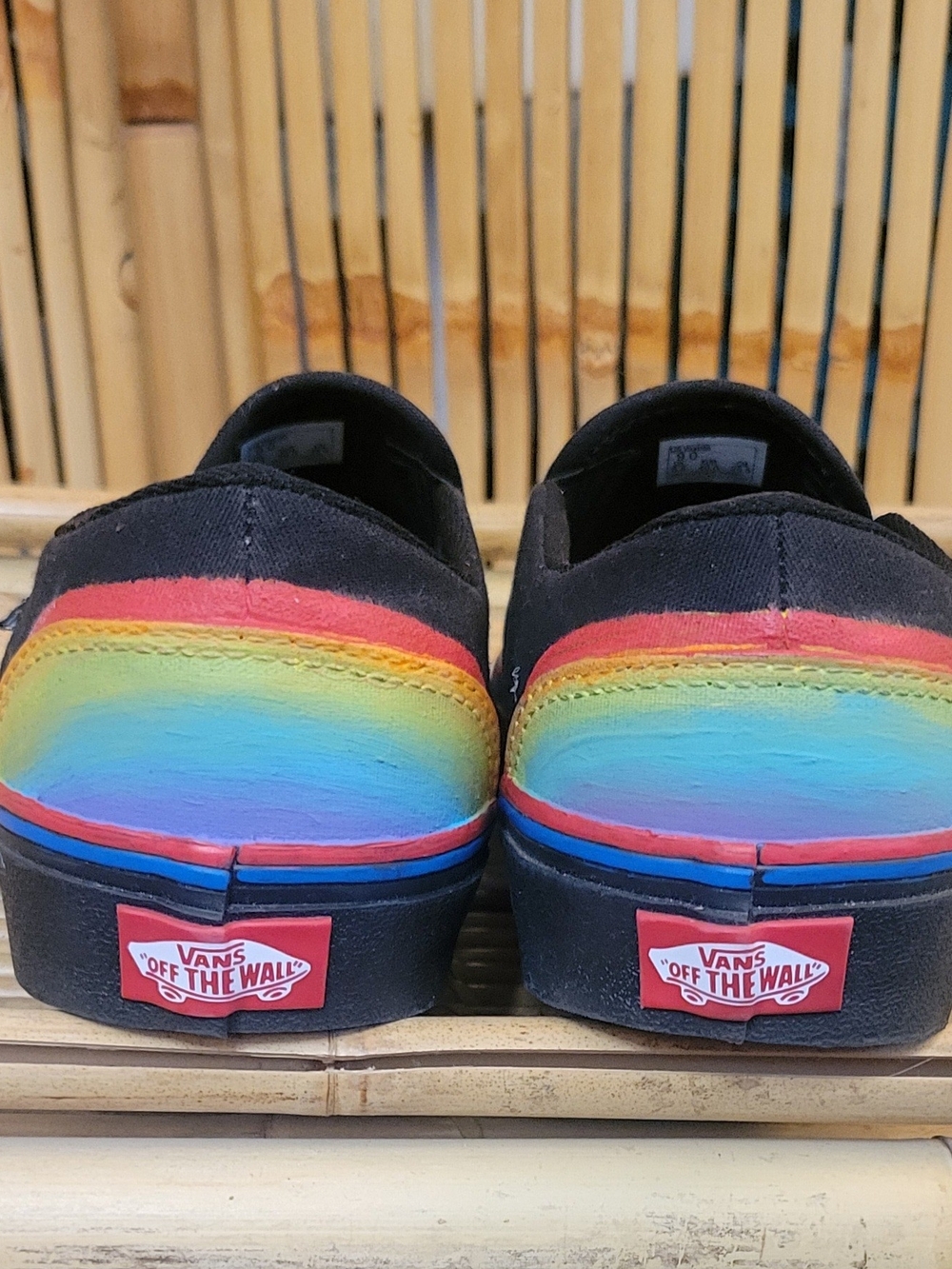 Vans Black Slip-On Sneakers with Red Lip Graphic and Multicolor Accents - Picture 4 of 6